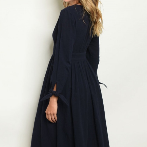 NAVY BUTTON DOWN DRESS - Picture 5 of 8